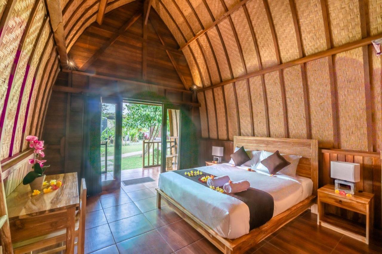 Wooden Puri Guesthouse Uluwatu Kültér fotó