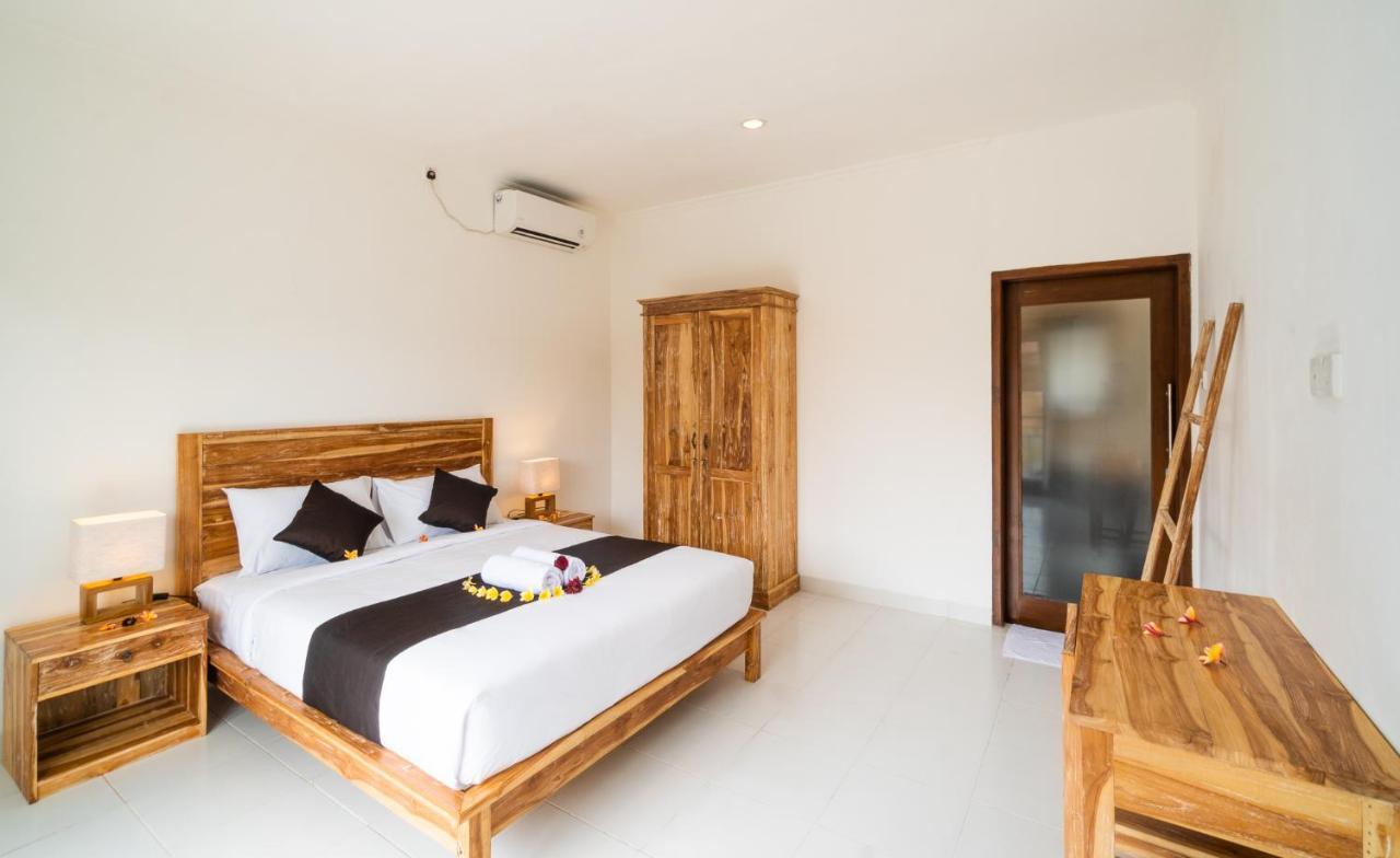 Wooden Puri Guesthouse Uluwatu Kültér fotó