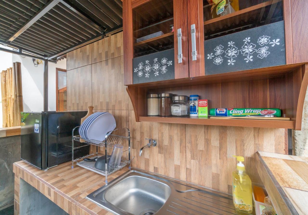 Wooden Puri Guesthouse Uluwatu Kültér fotó