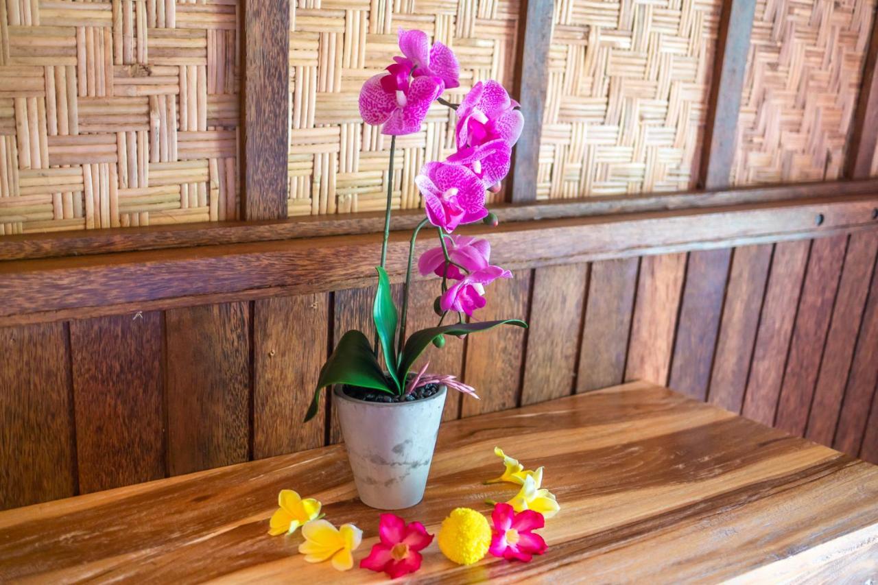Wooden Puri Guesthouse Uluwatu Kültér fotó