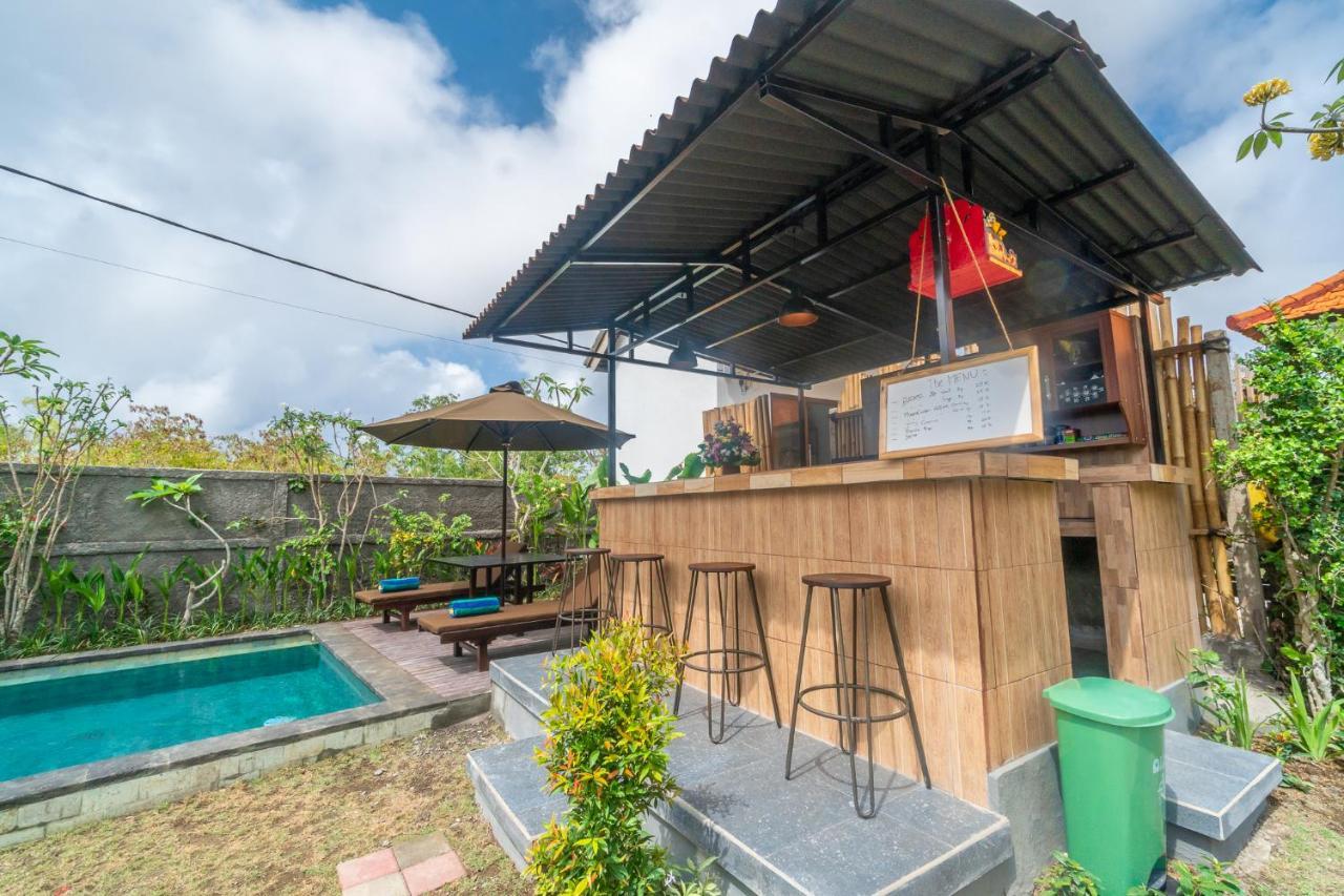Wooden Puri Guesthouse Uluwatu Kültér fotó