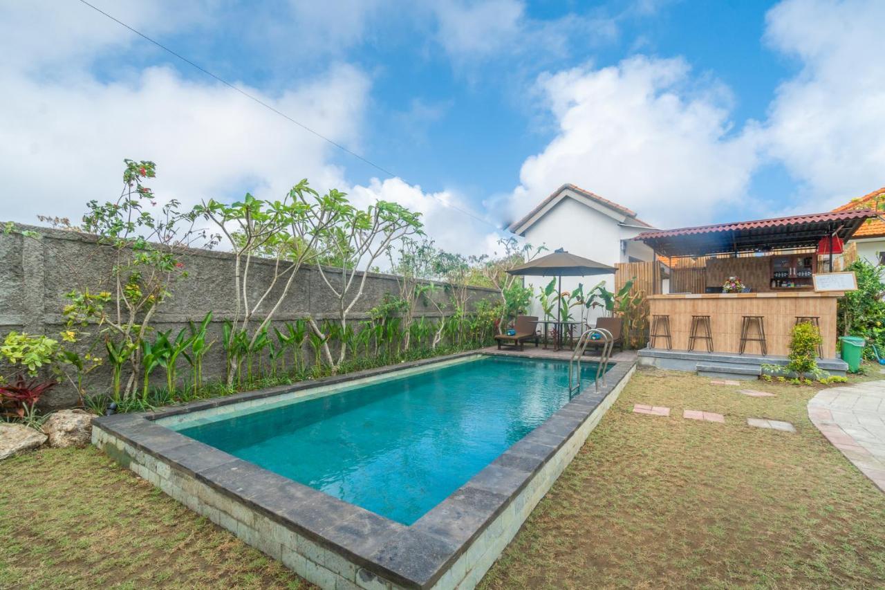 Wooden Puri Guesthouse Uluwatu Kültér fotó