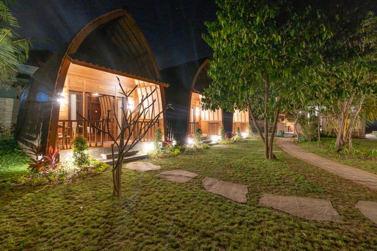 Wooden Puri Guesthouse Uluwatu Kültér fotó